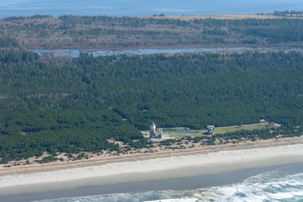 Coastal Hike Leadbetter Point State Park