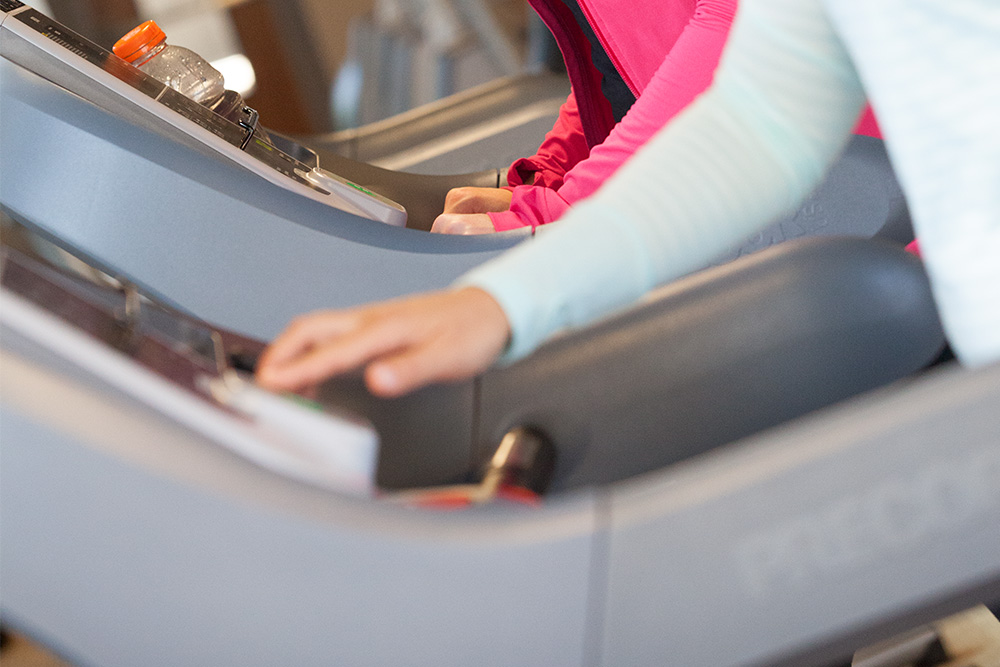 Fall in Love With the Treadmill-treadmill workout